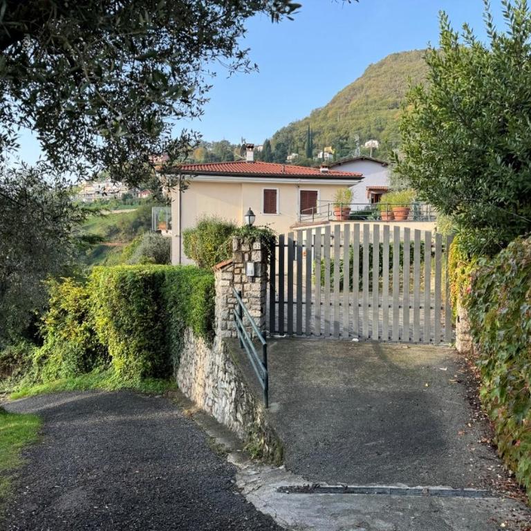 Villette Arias Giovanna & Francesca Lake View and Pool - Appartamento con Vista e Balcone - 36