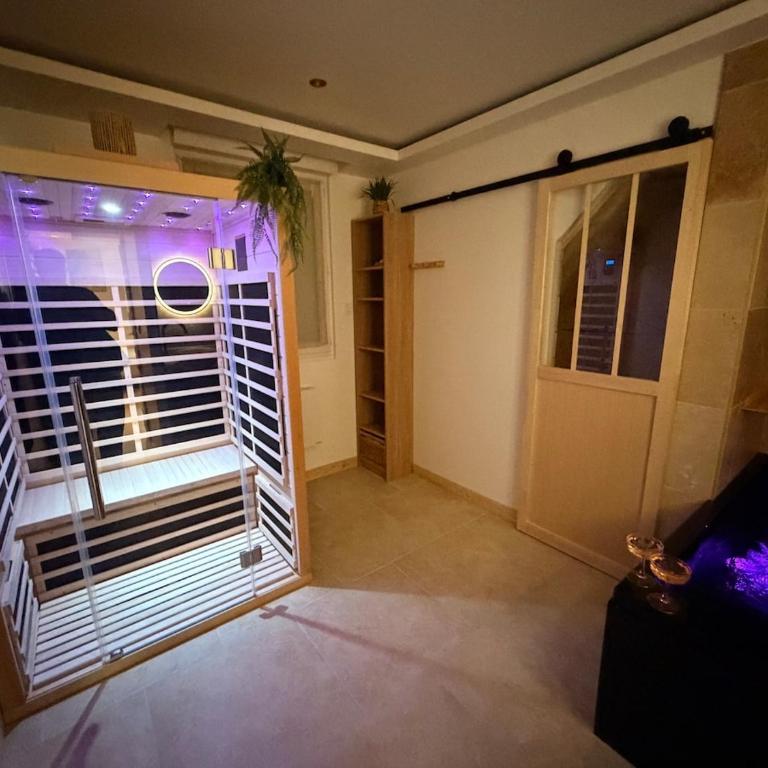 La Parenthèse Rémoise studio with sauna and jacuzzi - Apartment mit 2 Schlafzimmern - 9