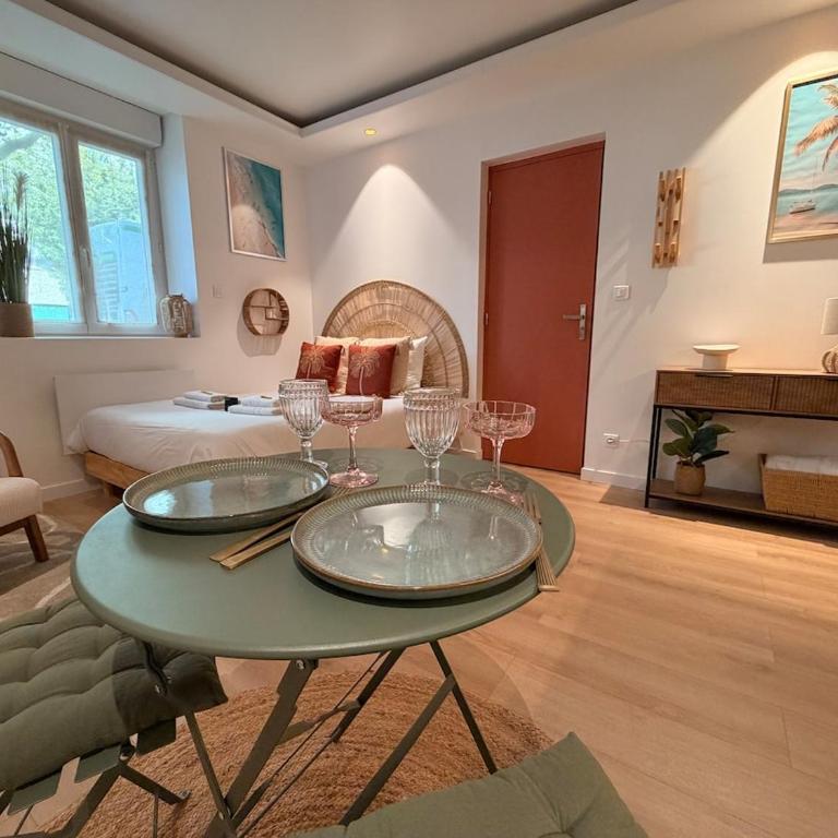 La Parenthèse Rémoise studio with sauna and jacuzzi - Apartment mit 2 Schlafzimmern - 23