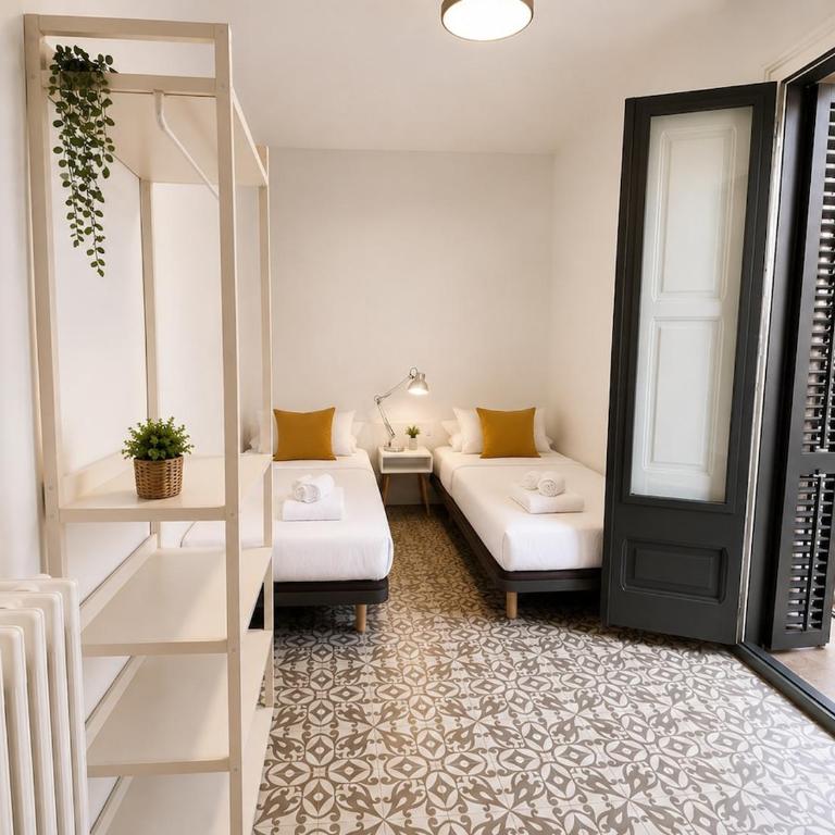 Cycle Haven Girona II - Spacious 4BR, lift & AC - Apartamento - 9
