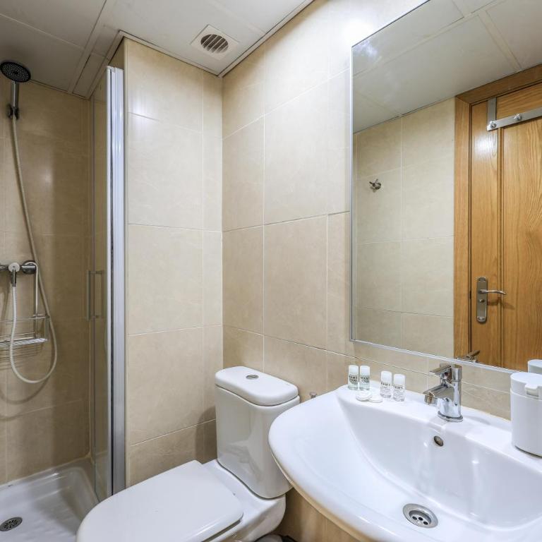 Amazing Stay in Madrid with Pool & Parking - Appartement 2 Pièces - 27