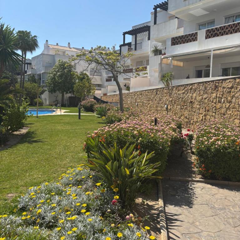 Villa Maravilla - One-Bedroom Deluxe Apartment - 47