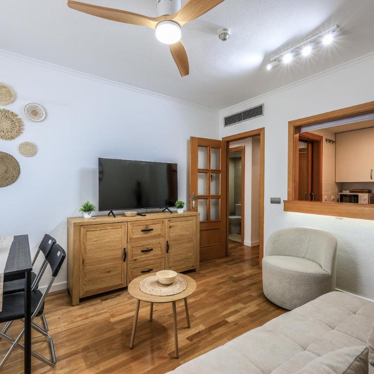 Amazing Stay in Madrid with Pool & Parking - Appartement 2 Pièces - 6