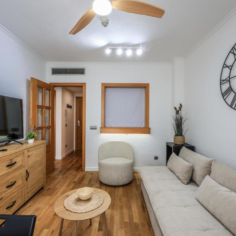 Amazing Stay in Madrid with Pool & Parking - Appartement 2 Pièces - 10