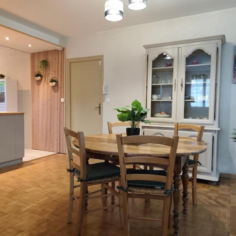 Appartement, rez de jardin avec piscine - Appartement 1 Chambre - 4