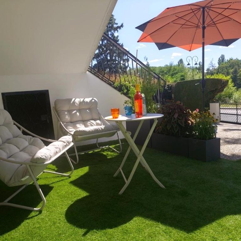 Appartement, rez de jardin avec piscine - Appartement 1 Chambre - 27