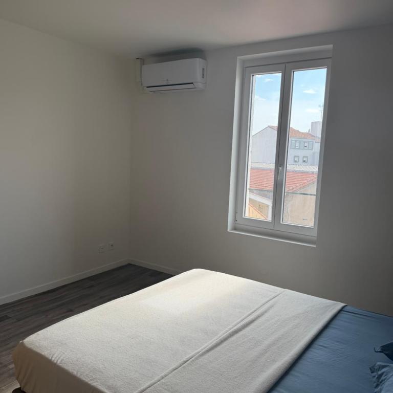 3 chambres climatisation grande capacité gare centre plages accessibles - Appartement - 15