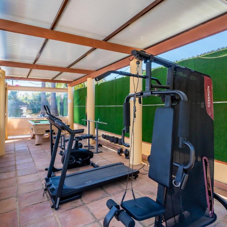 Cubo's Villa Las Palmeras Altas 17PAX - Villa - 11