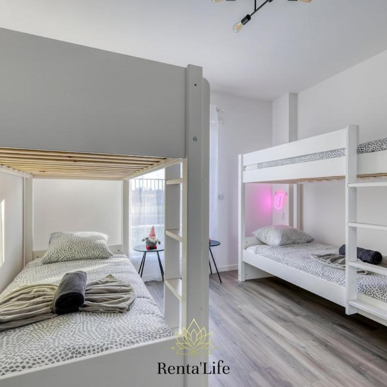 Serrissiens Navarre - 10min Disney - Two-Bedroom Apartment with Garden View - 11