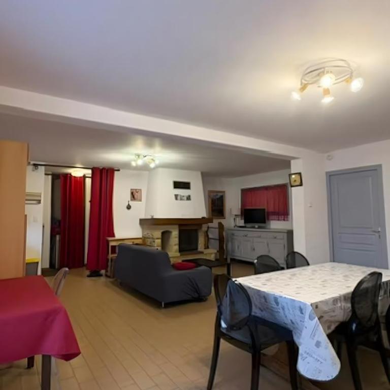 Logement entier 6 couchages Wifi - Two-Bedroom Apartment with Mountain View - 7
