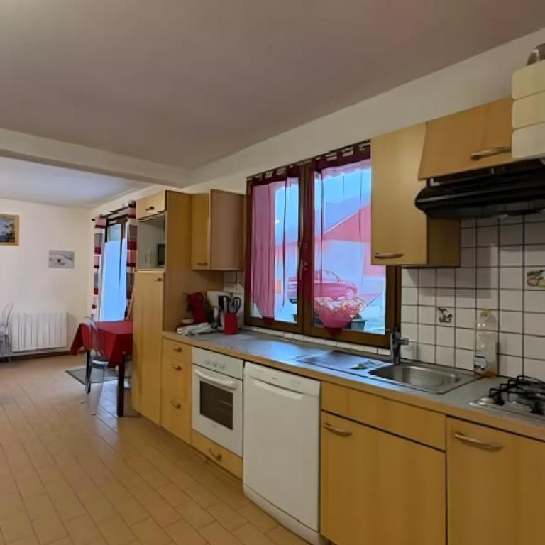 Logement entier 6 couchages Wifi - Two-Bedroom Apartment with Mountain View - 8