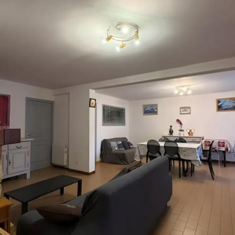 Logement entier 6 couchages Wifi - Two-Bedroom Apartment with Mountain View - 9