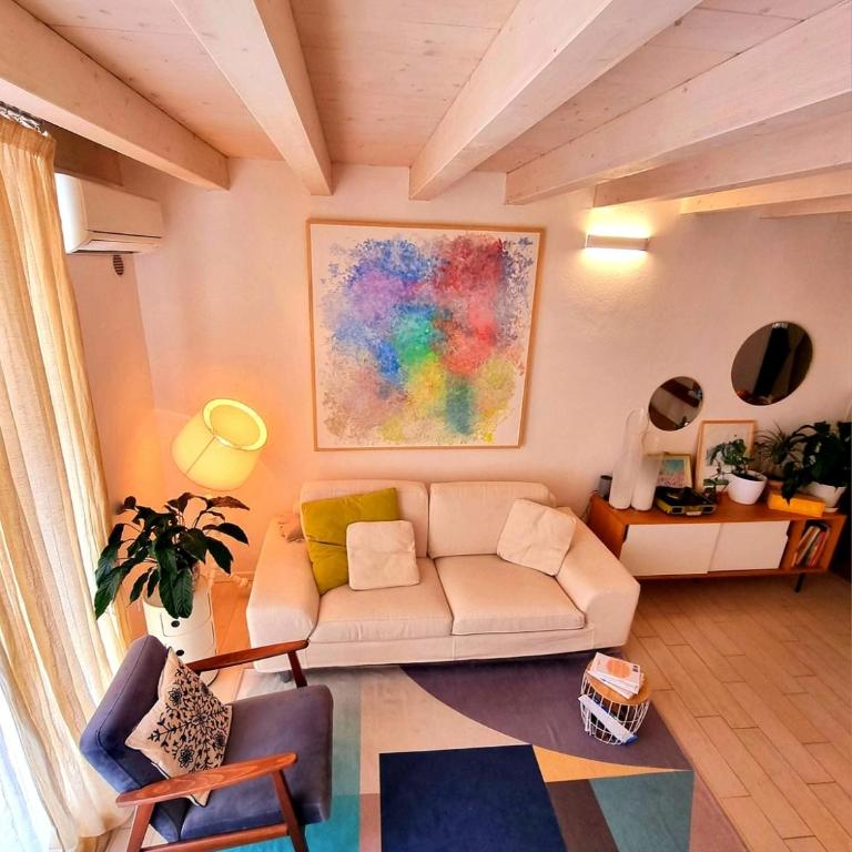 Stylish and Chic Escape, Heart of Verona, Wifi-Ac - Appartamento con 2 Camere da Letto - 20