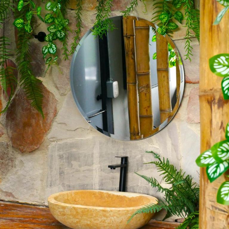 Glampling Dos Quebradas - Two-Bedroom Chalet - 20