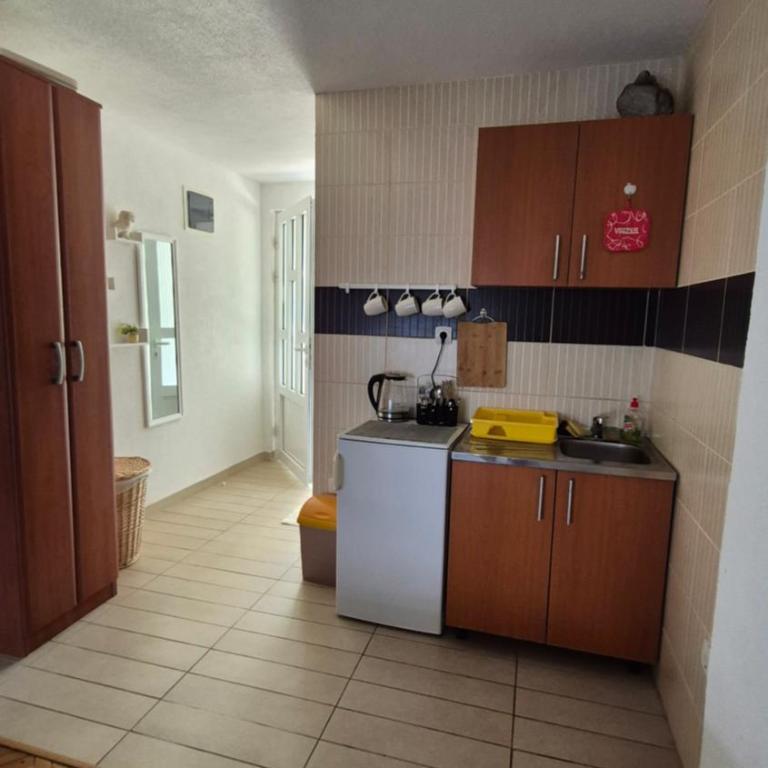 Apartmani Rakocevic - Studio Apartment - 18