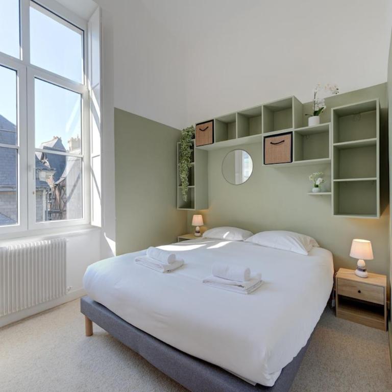 Frenchy - Quartier Historique - Wifi - Climatisé - Appartement 2 Chambres avec Vue - 10