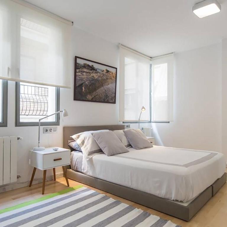 City Center Apartment With Shaded Terrace - Apartment mit Terrasse - 16