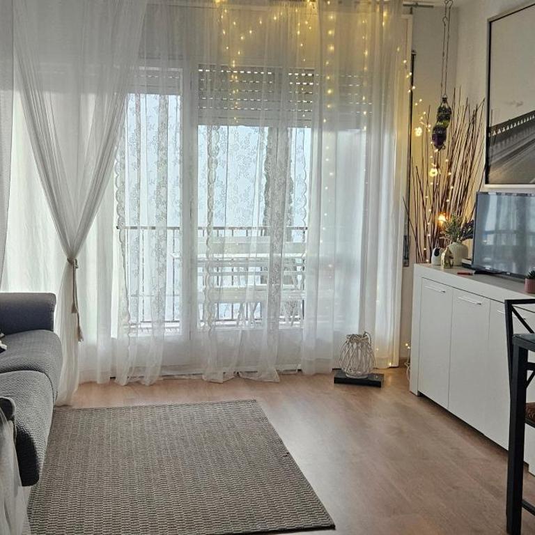 Studio with a large pool in Tossa de Mar - Apartamento de 1 dormitorio - 15