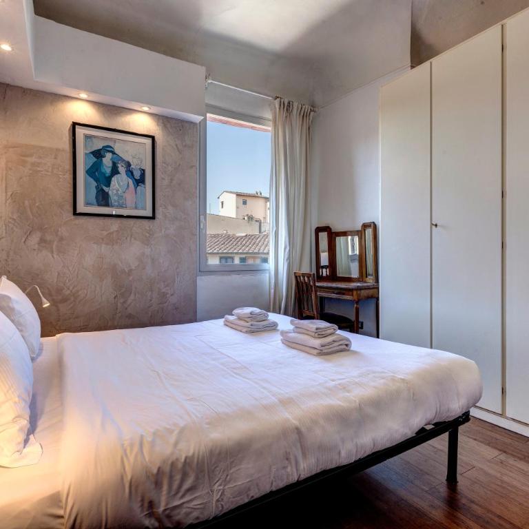San Jacopo 27 - Two-Bedroom Deluxe Apartment - 13