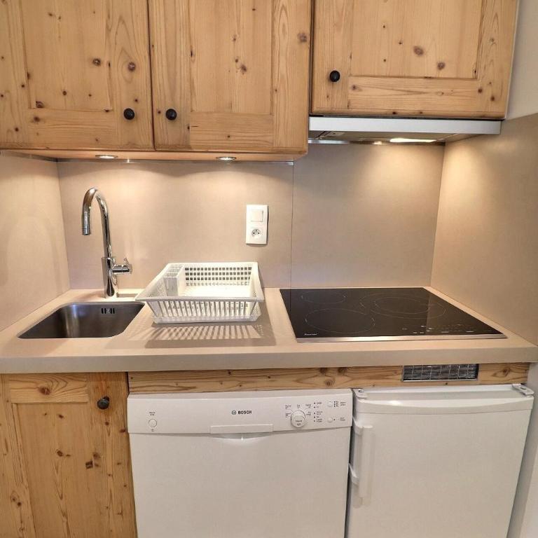 Résidence Erines - CONFORTABLE 3 PIECES AVEC CHEMINEE ET WIFI GRATUIT MAE-7440 - Apartment - 8