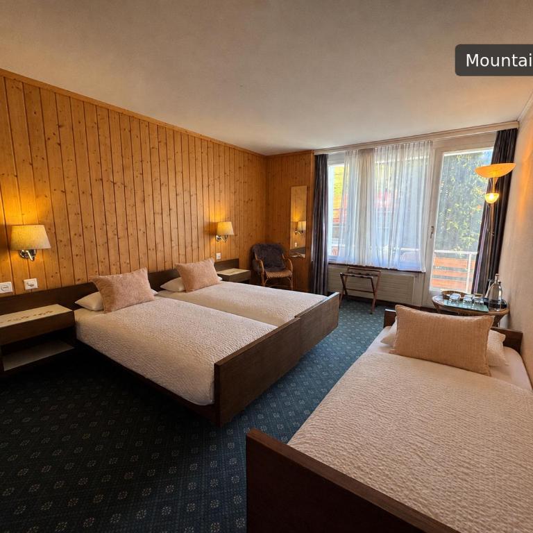 Guest Rooms with a great view at Residence Brunner - Dreibettzimmer - 1