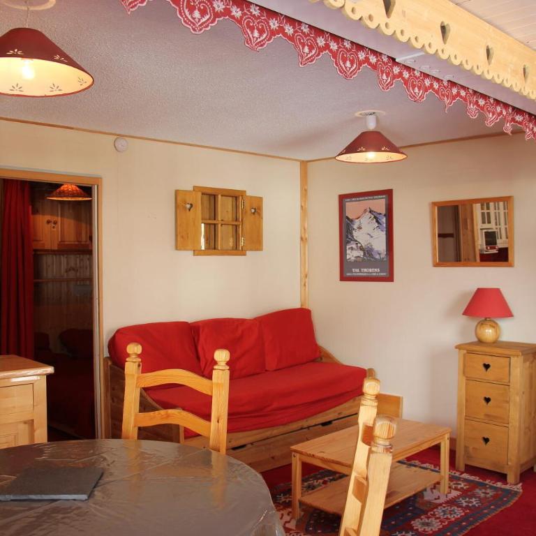 Résidence Roc De Peclet 2 - VAL THORENS location: Studio chaleureux avec une cabine dans un quartier calme MAE-9051 - Studio - 2