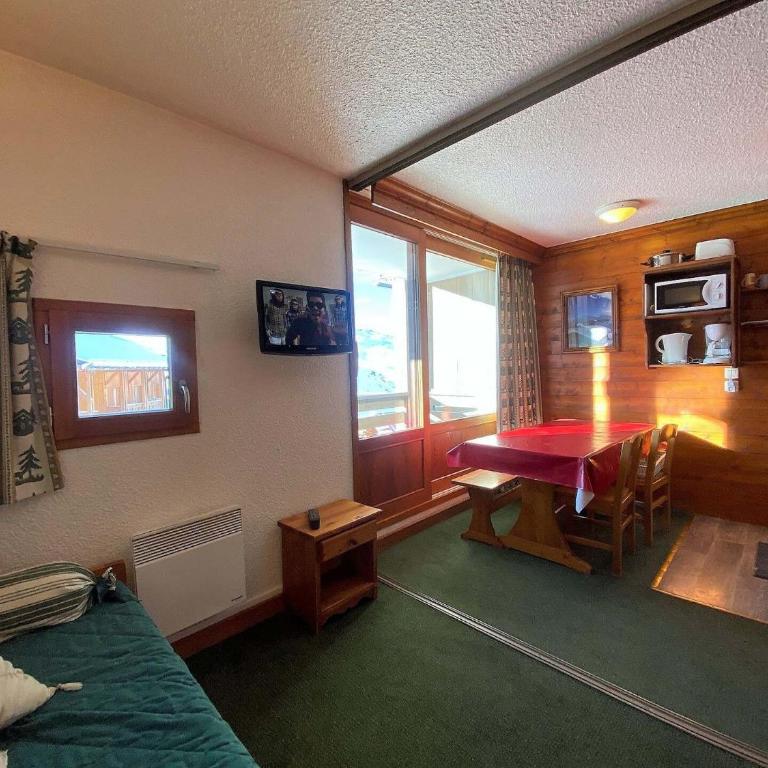 Résidence Orsiere - VAL THORENS location: Appartement aux pieds des pistes, confortable et chaleureux, résidence L'ORSIERE MAE-9057 - Apartment - 10