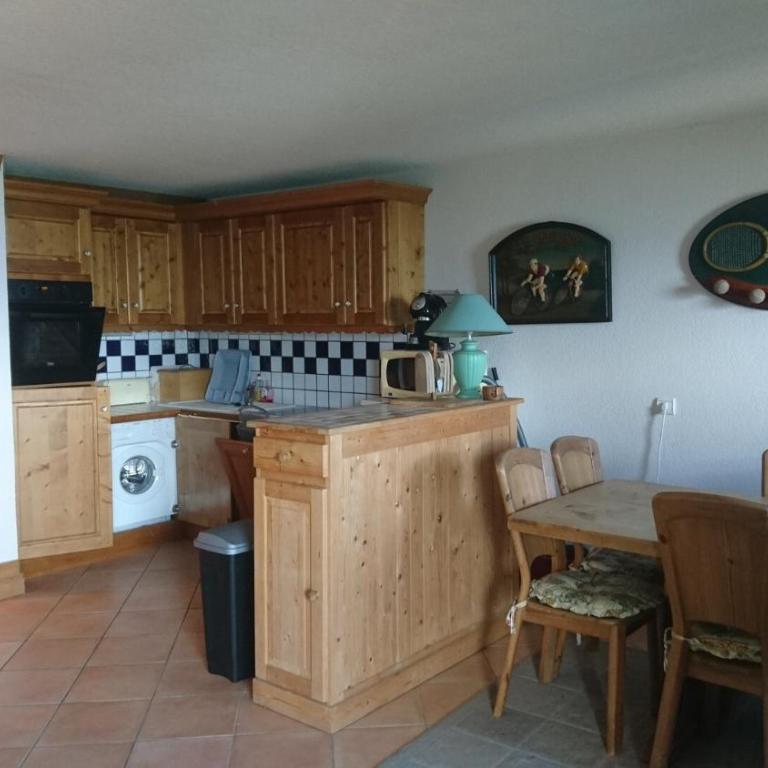 Résidence Chantel - Charmant duplex de 4 pièces dans une résidence au pied des pistes dans le quartier du Chantel. MAE-1678 - Appartement - 6