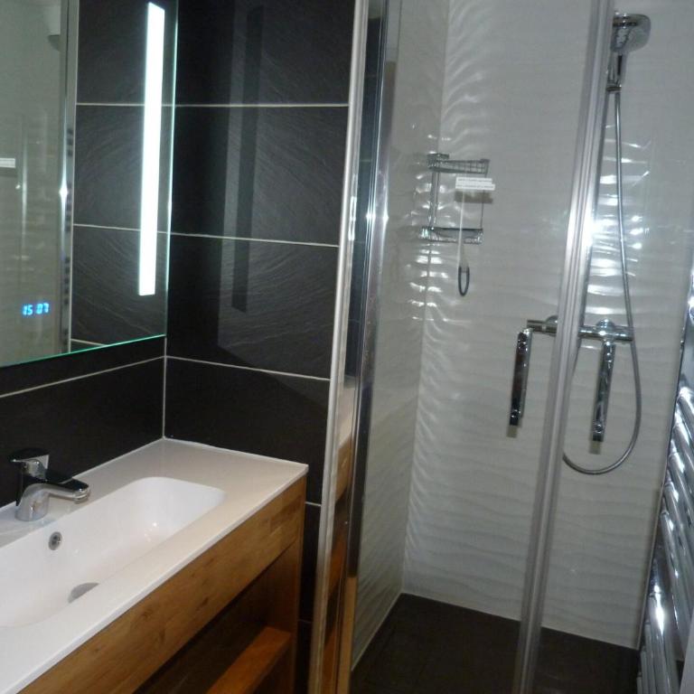 Résidence Tournavelles - Bel appartement 4 pièces pour 8/10 personnes en duplex, avec vue sur les pistes, skis aux pieds et proche des commerces dans le MAE-1864 - Appartement - 9