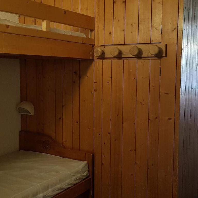 Résidence Lauzieres - Appartement 2 pièces pour 7 personnes skis aux pieds et proche des commerces dans le village du Charvet à Arc 1800 MAE-1876 - Appartement - 5