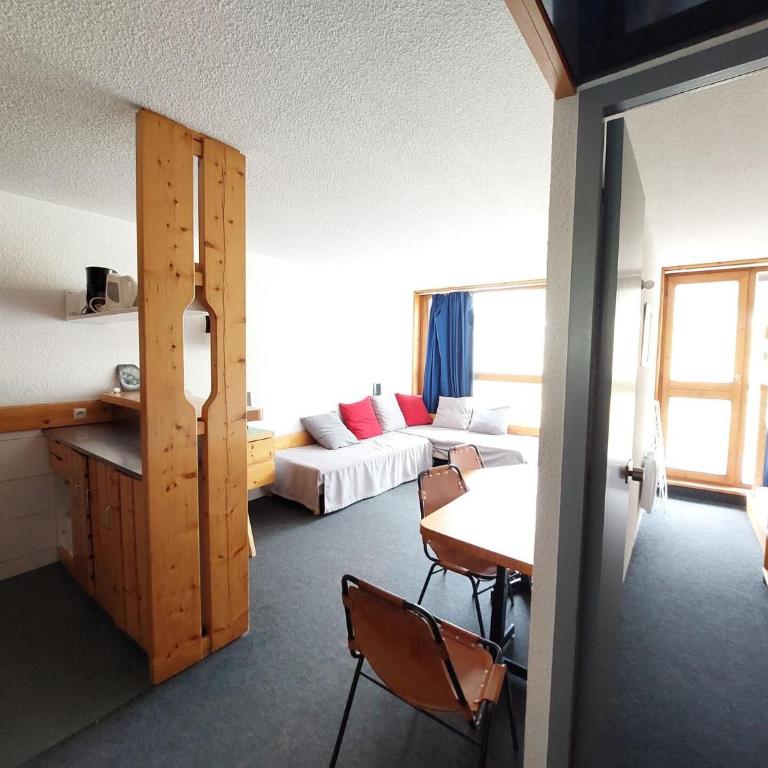 Résidence Tournavelles - Appartement 2 pièces 5 personnes avec vue sur les pistes, skis aux pieds et des commerces, proche de l'ESF et de la garderie dan MAE-2076 - Appartement - 10