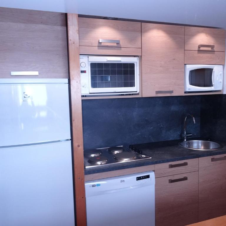 Résidence Tournavelles - Appartement 4 pièces 8 personnes avec vue sur les pistes, skis aux pieds et proche des commerces dans le village des Villards à MAE-2008 - Appartement - 6