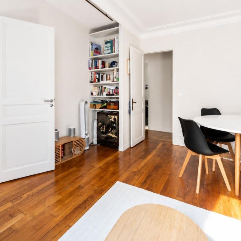 Peaceful Gem in Paris: 38m² near Champs-Élysées - Appartamento - 2