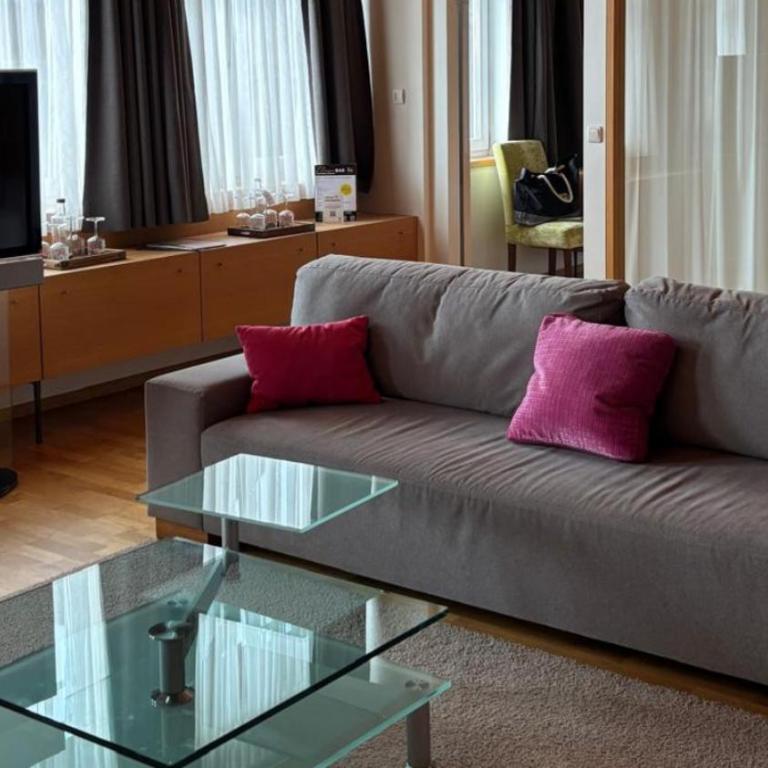 MY ALPENWELT Resort 4 Sterne Superior - Suite mit 3 Schlafzimmern - 9