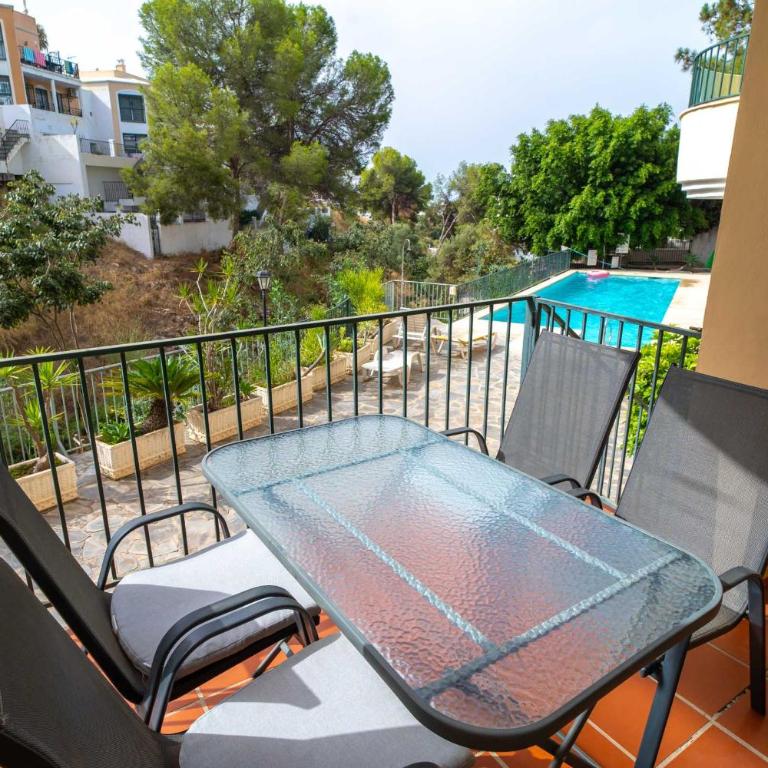Las Flores de Burriana 5 by Casasol - Family House with Pool - Casa Unifamiliar de 3 dormitorios - 4