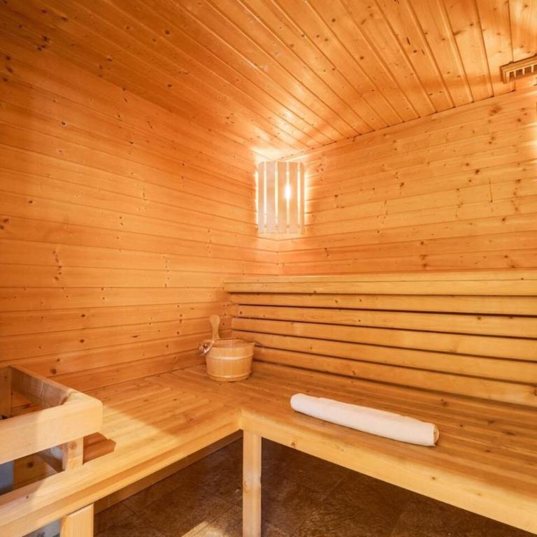 Moraine Chalet Vue 10pers Sauna Jacuzzi - Chalet - 5