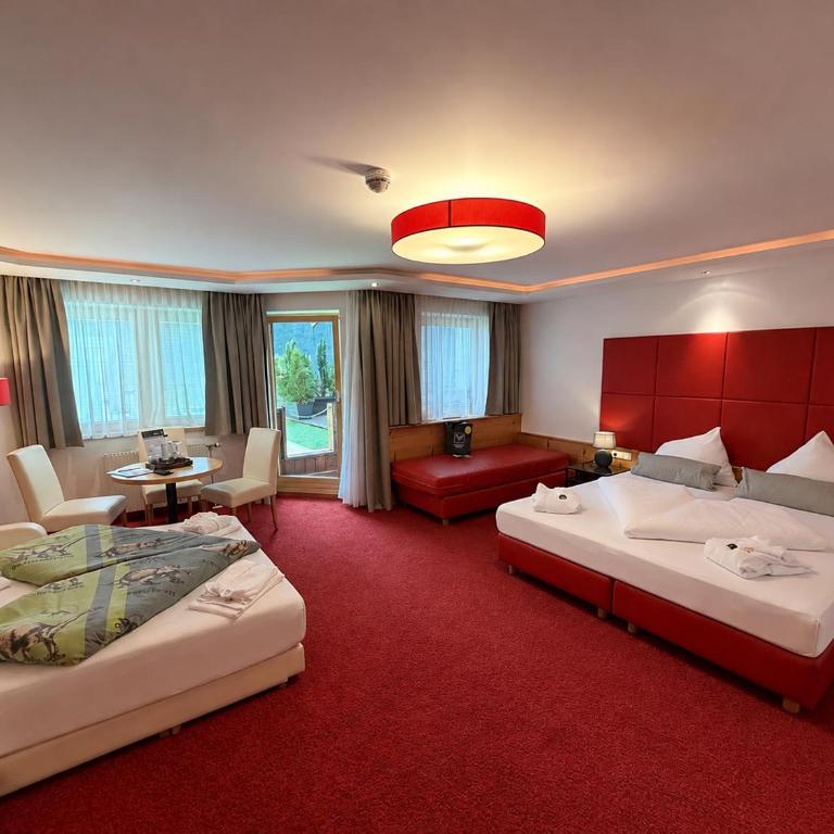 MY ALPENWELT Resort 4 Sterne Superior - Junior Suite mit Balkon - 8