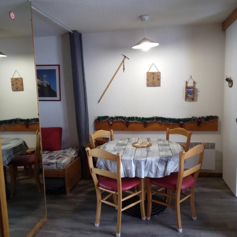 Résidence Les Glaciers 3 - Appartement fonctionnel · Ski aux pieds · Vue pistes MAE-3700 - Studio - 3