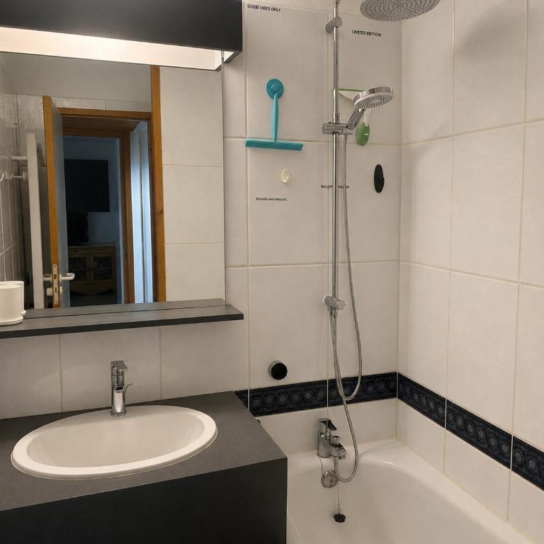 Résidence Carene - Appartement fonctionnel · Proche des pistes · Balcon vue pistes MAE-3769 - Appartement - 4