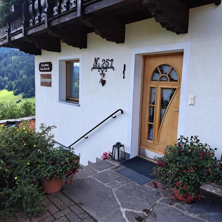 Haus Grünanger - Apartment mit 2 Schlafzimmern und Balkon - 7