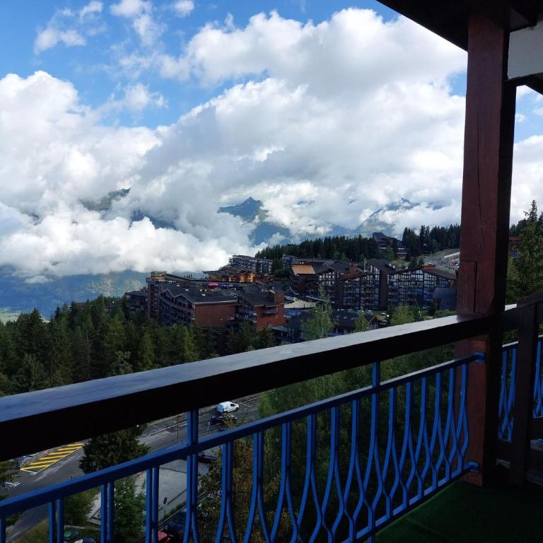 Résidence Archeboc - Agréable Duplex 6 personnes, situé au dernier étage, avec très jolie vue sur la vallée, les montagnes et le Mont-Blanc. MAE-6554 - Appartement - 3