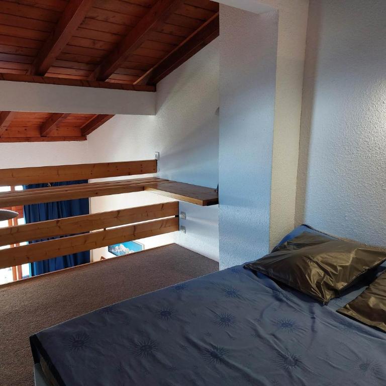 Résidence Archeboc - Agréable Duplex 6 personnes, situé au dernier étage, avec très jolie vue sur la vallée, les montagnes et le Mont-Blanc. MAE-6554 - Appartement - 9