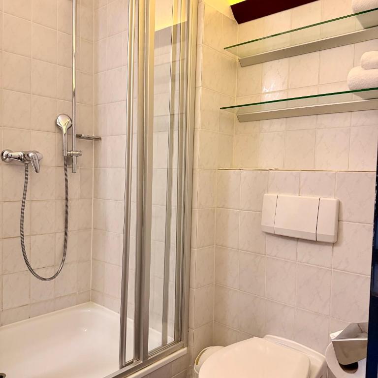 Hotel Phönix - Doppelzimmer - 9