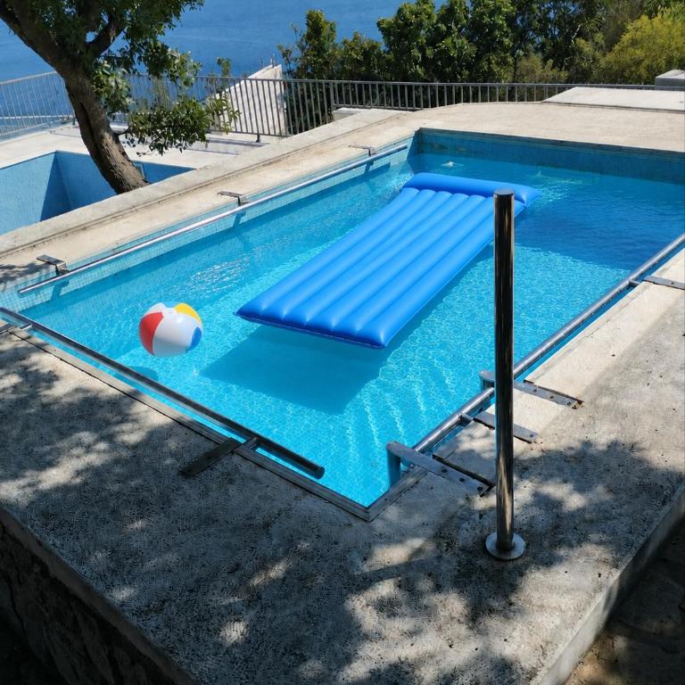 Cliff House - Kuća sa 4 Spavaće Sobe - 2