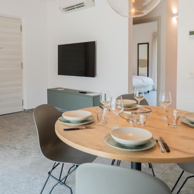 Oliveto Apartments - Appartamento Deluxe con 2 Camere da Letto e Vista Giardino - 10