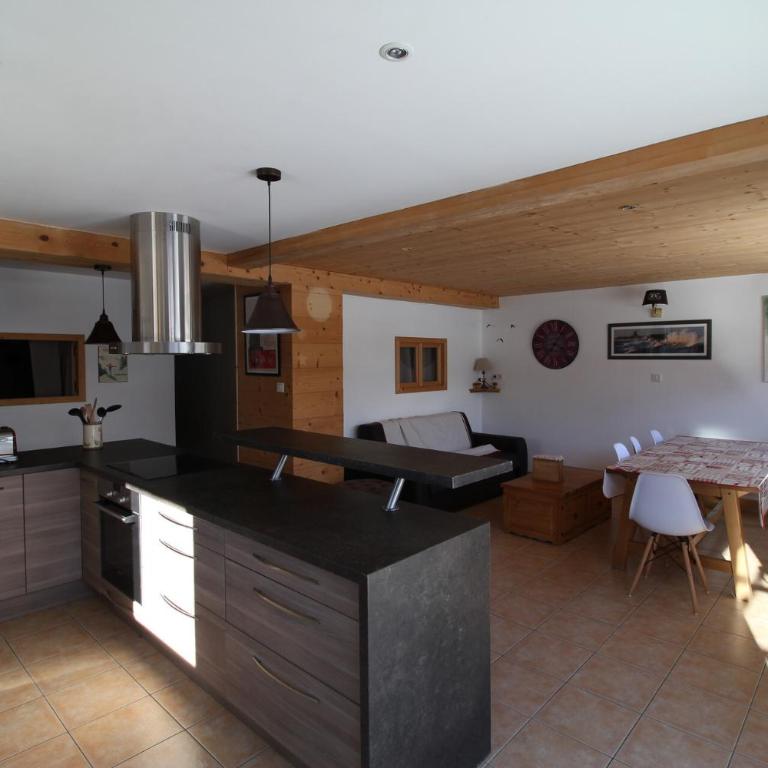 Chalet Le Tatihou - Appartement 6 personnes 3 exposé est MAE-9574 - Appartement - 1