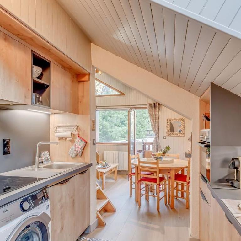 Résidence Le Centre - 3 Pièces pour 6 Personnes MAE-0544 - Appartement - 2