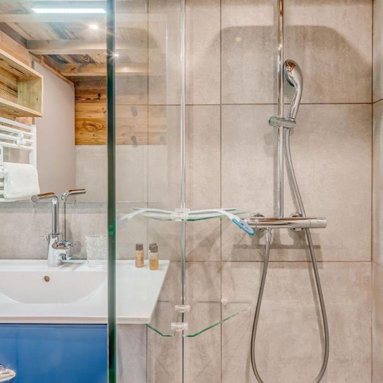 Résidence Le Centre - 3 Pièces pour 6 Personnes MAE-0544 - Appartement - 12
