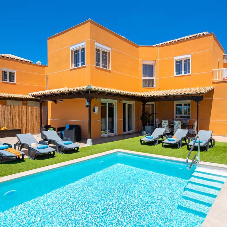 LUXURY VILLA with sea view, heated pool - Villa - 1