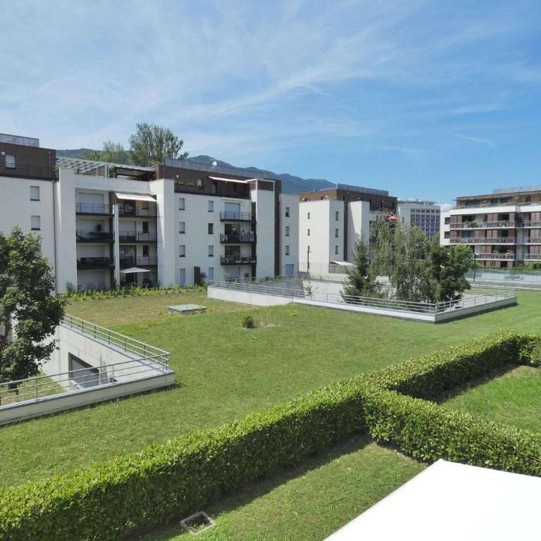 Residence Les Aiguieres - Idéalement situé sur les Bord du lac, agréable 3 pièces ! MAE-6384 - Appartement - 3